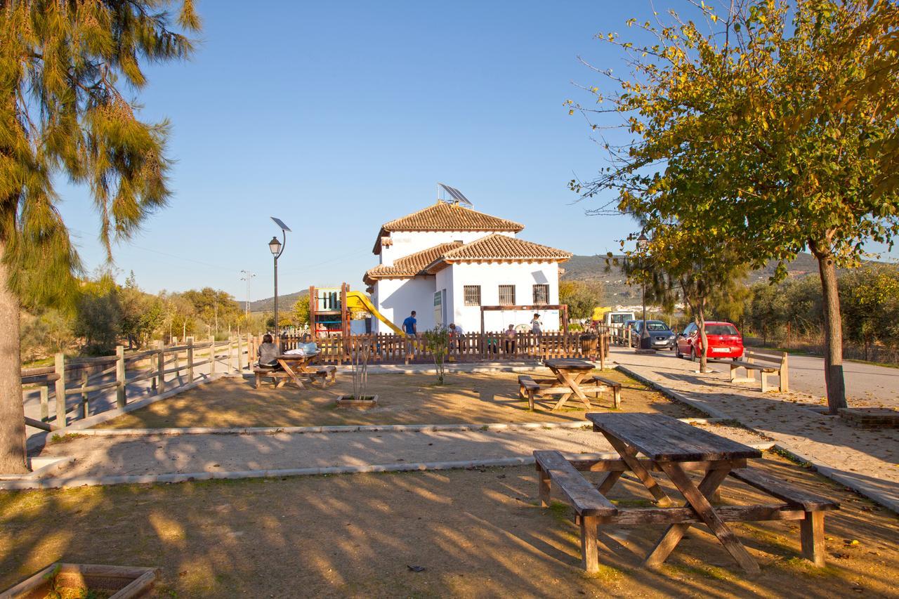 Hotel Puerta De La Sierra Puerto Serrano Eksteriør bilde